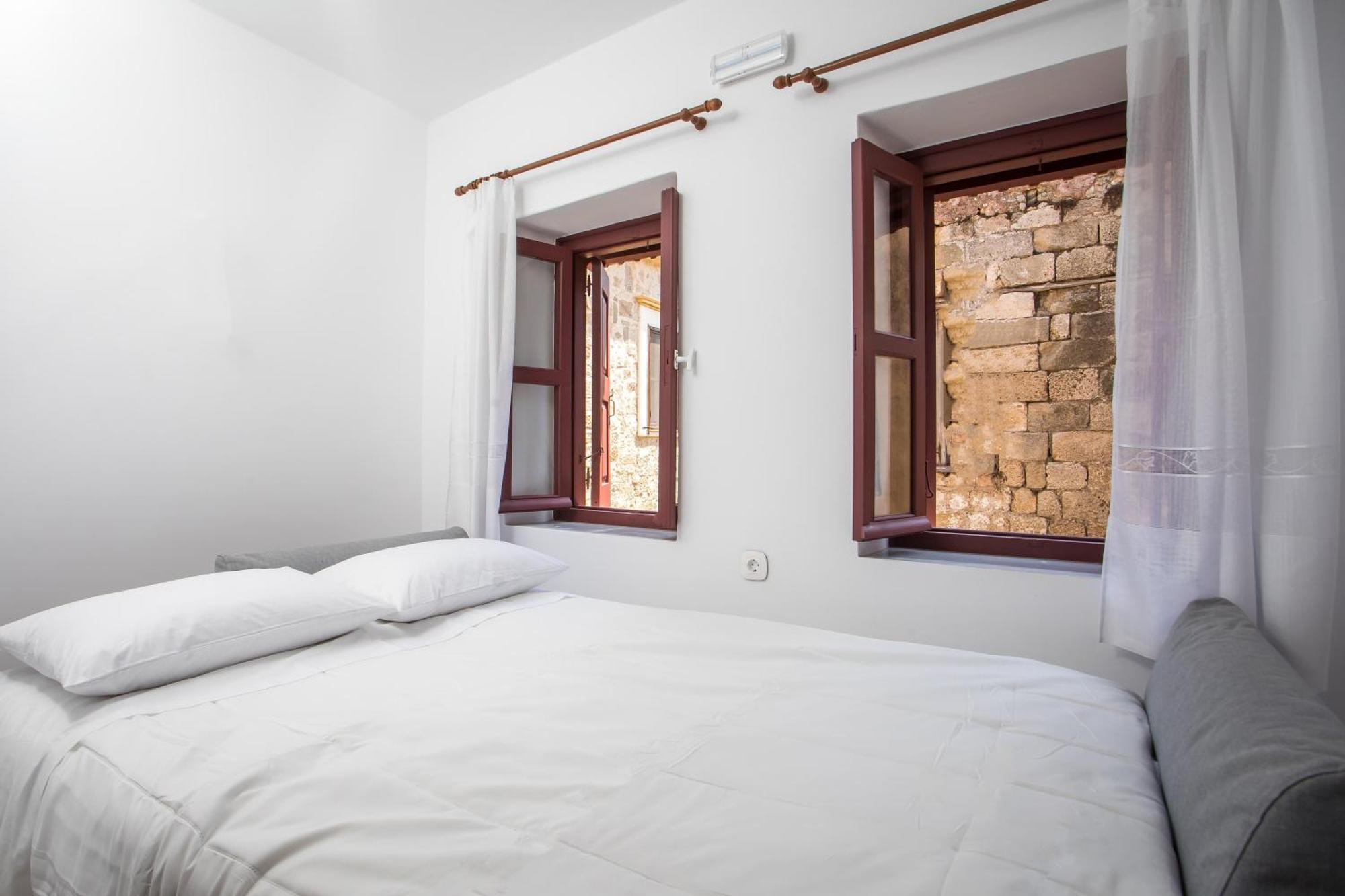 Alexandras Stone House Villa Rhodes City Exteriör bild